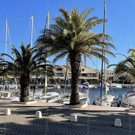 4 Pers Avec Clim Et Parking, Port - Fr-1-619-136 * Gruissan
