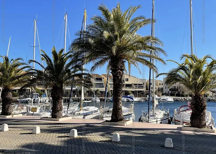 4 Pers Avec Clim Et Parking, Port - Fr-1-619-136 * 그륏상